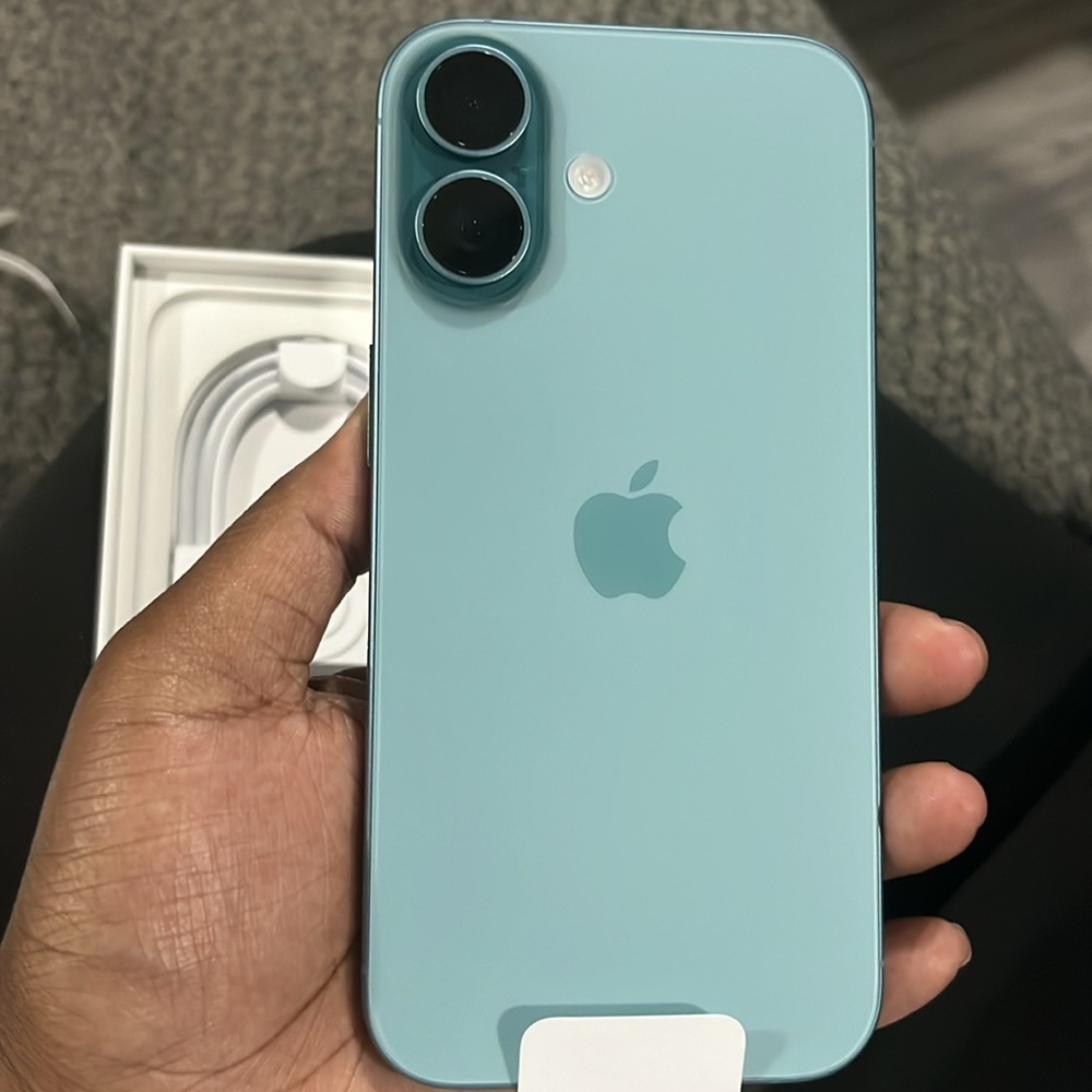 SOLD!! iPhone 16 Carrier locked AT&T